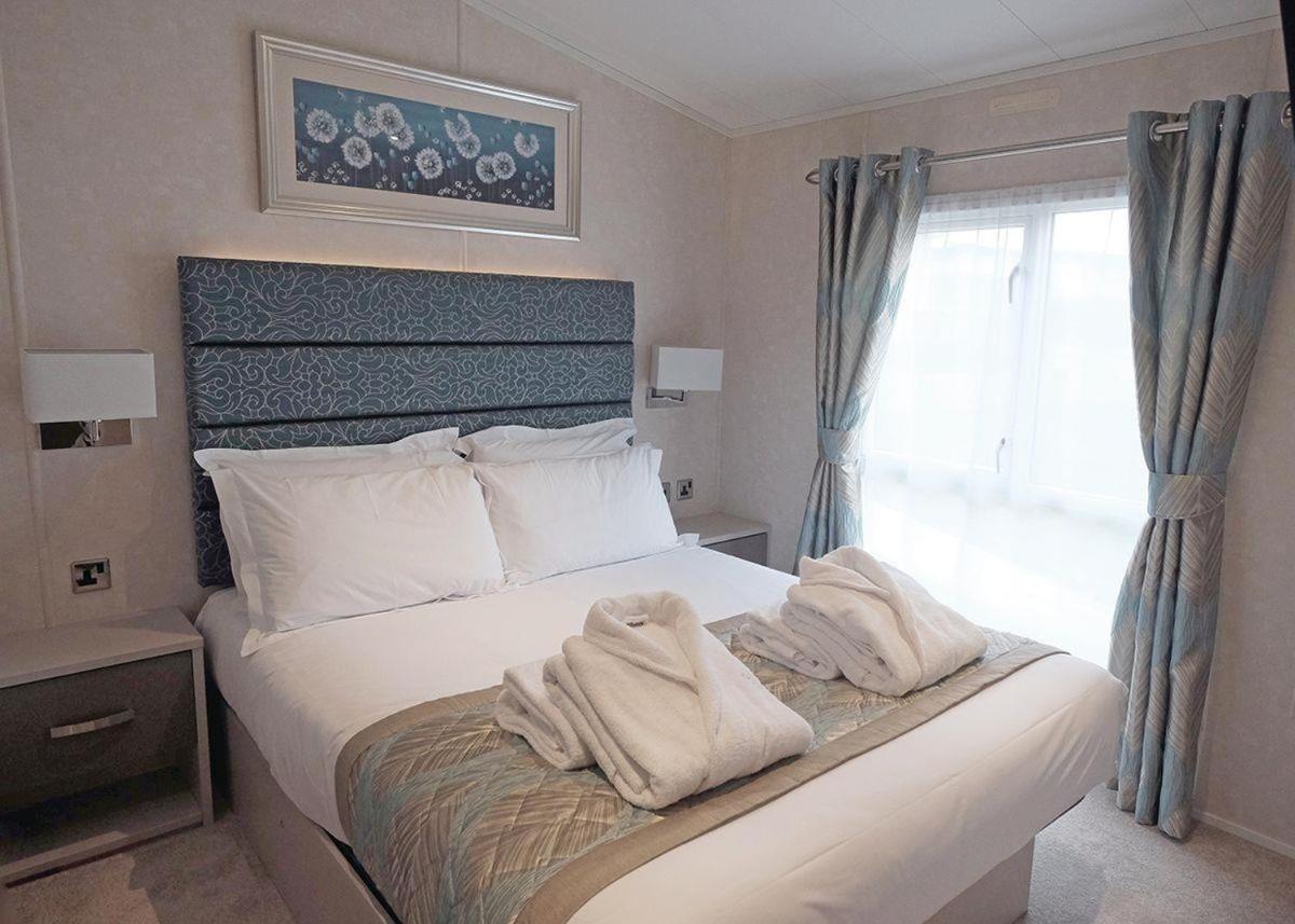 Piran Meadows Resort New Quay Zewnętrze zdjęcie
