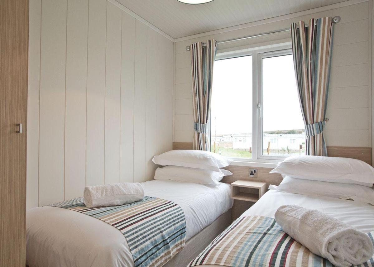 Piran Meadows Resort New Quay Zewnętrze zdjęcie